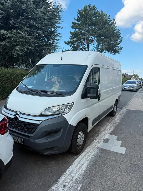 Weiß Gebraucht 2017 Citroën Jumper Van / Kleinbus | 8.499 € - Bild 1/4