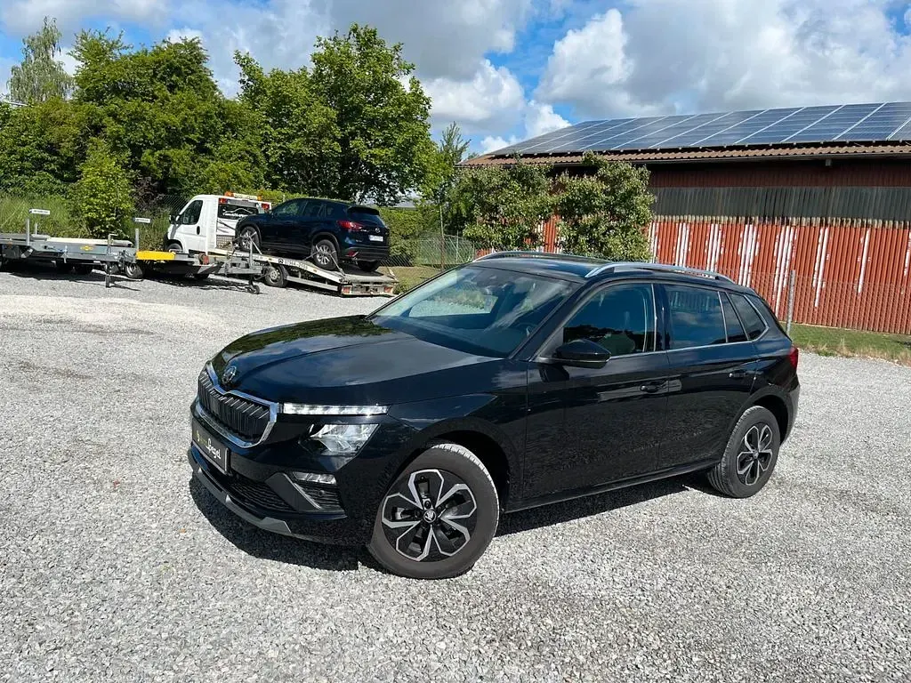 Gebraucht Skoda Kamiq Selection 116 PS (85 kW) 2025 Black magic perl SUV