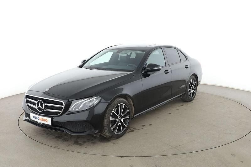 Gebraucht Mercedes E200 Avantgarde 2019 Schwarz Limousine