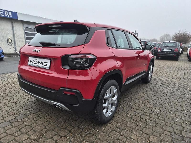 Gebraucht Jeep Avenger Altitude 101 PS (74 kW) 2023 Rot SUV