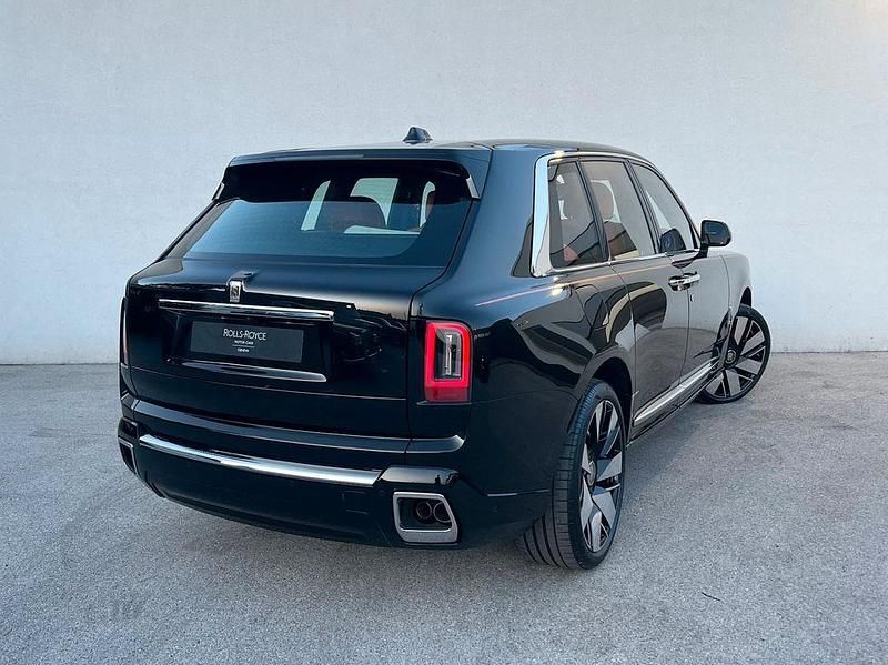 Neu Rolls Royce Cullinan 571 PS (419 kW) 2026 Schwarz SUV