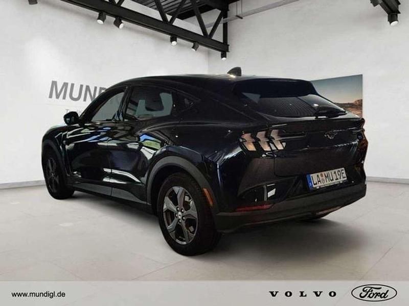Gebraucht Ford Mustang Mach-E 197 kW (269 PS) 2022 Iridiumschwarz metallic SUV