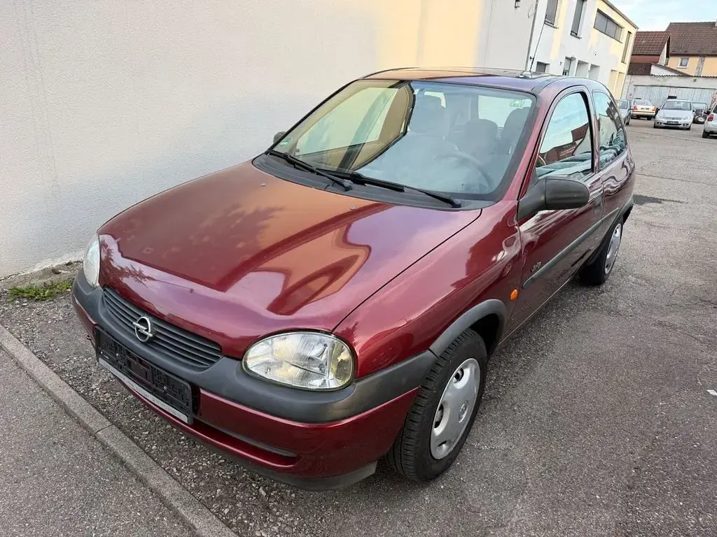 Gebraucht Opel Corsa 65 PS (47 kW) 1998 Rot Kleinwagen