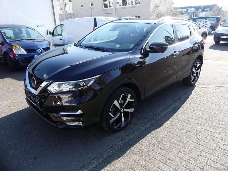 Gebraucht Nissan Qashqai Tekna 159 PS (116 kW) 2020 Violett SUV