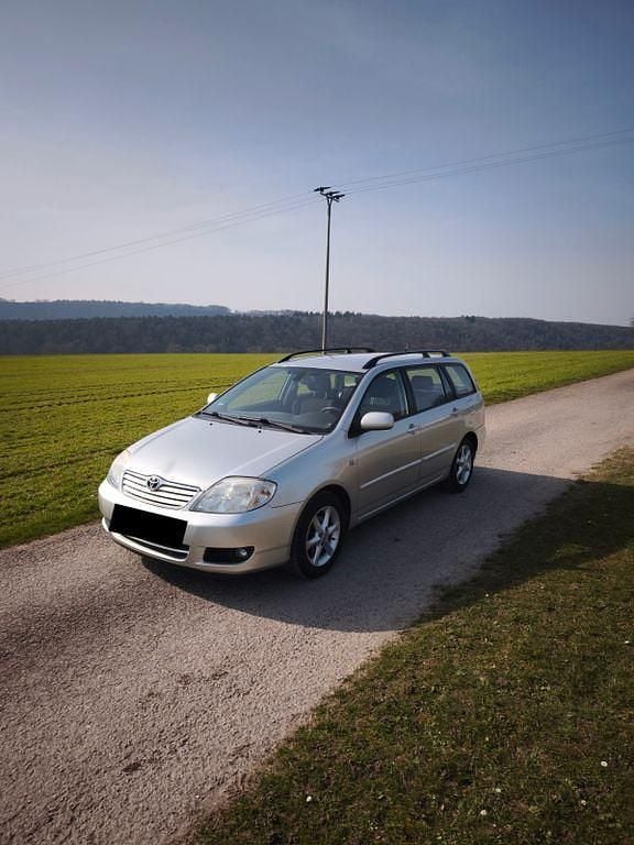 Gebraucht Toyota Corolla Sol 110 PS (80 kW) 2004 Silber Kombi