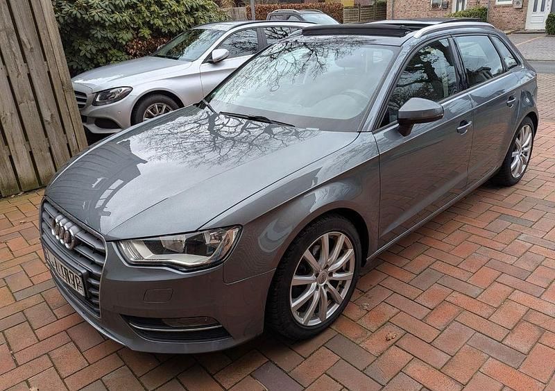 Gebraucht Audi A3 Ambition 150 PS (110 kW) 2014 Grau Limousine
