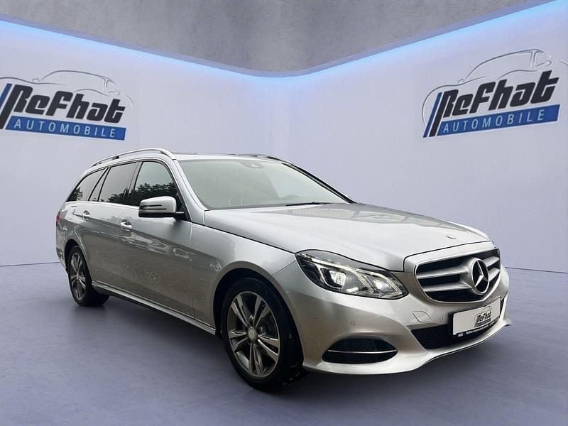 Gebraucht Mercedes E220 Avantgarde 170 PS (125 kW) 2016 Silber Kombi