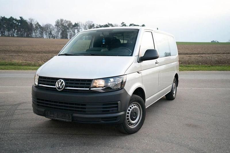 Gebraucht VW Transporter 139 PS (102 kW) 2016 Silber Van