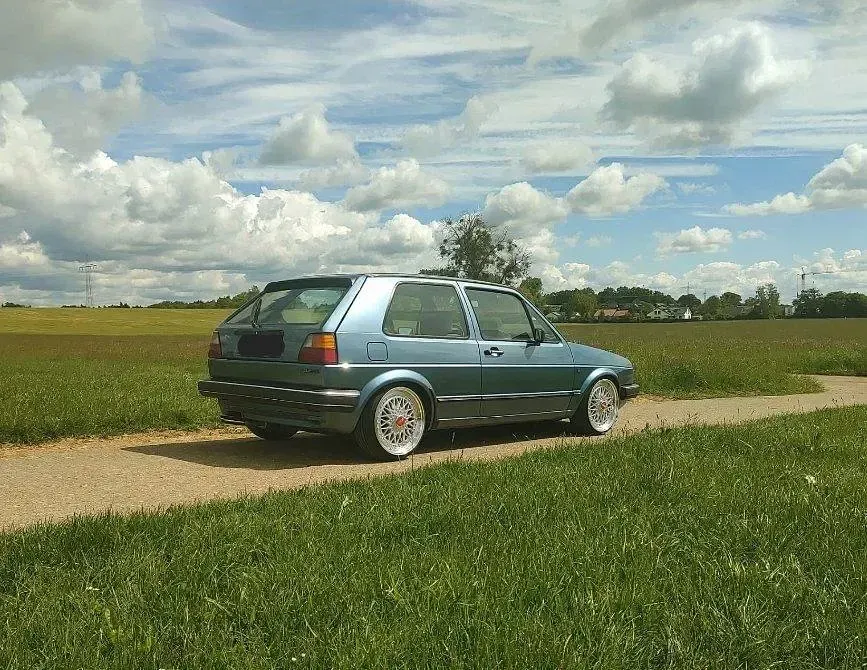 Gebraucht VW Golf II 90 PS (66 kW) 1986 Blau Kleinwagen