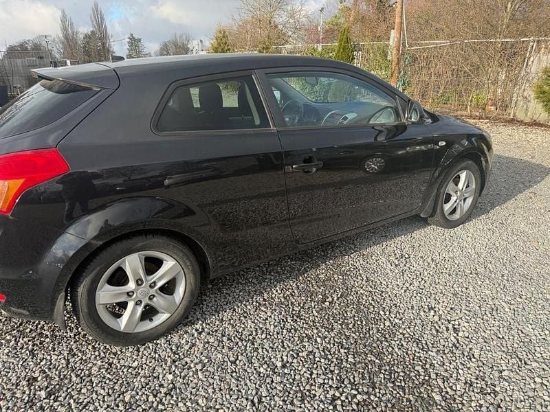 Gebraucht Kia ProCeed LX 116 PS (85 kW) 2009 Schwarz Limousine