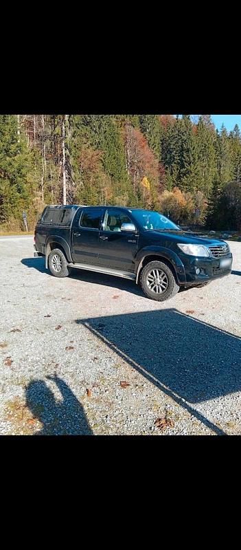 Gebraucht Toyota HiLux 171 PS (125 kW) 2012 Schwarz Pickup