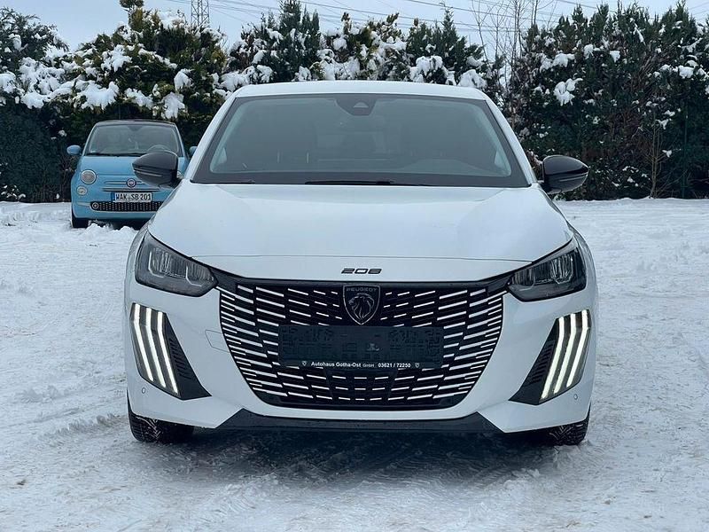 Gebraucht Peugeot 208 Allure 110 PS (80 kW) 2024 Weiß Kleinwagen