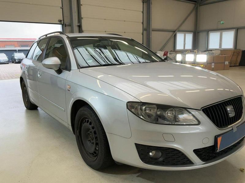 Gebraucht Seat Exeo Reference 143 PS (105 kW) 2012 Silber Kombi