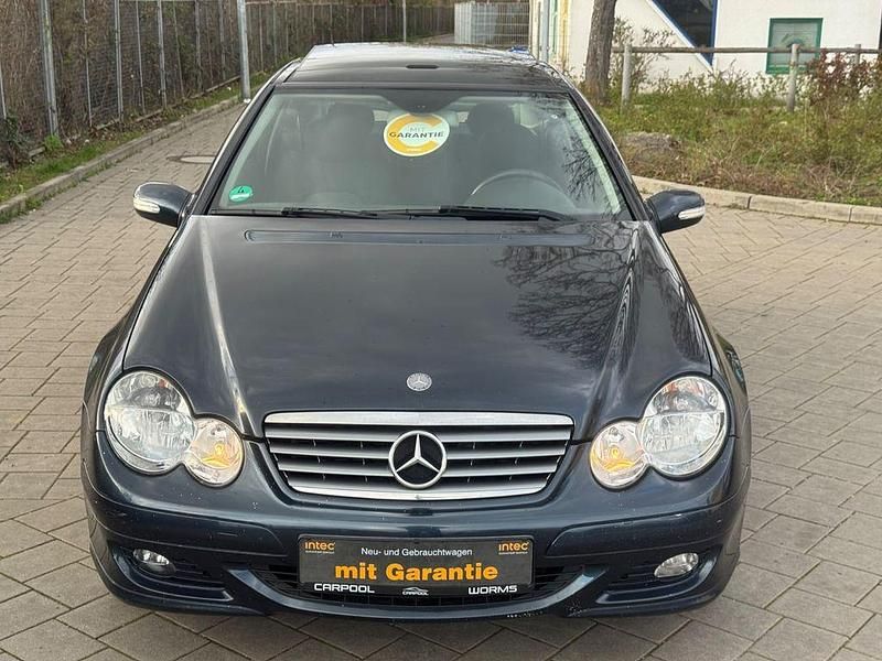 Gebraucht Mercedes C320 Elegance 218 PS (160 kW) 2005 Blau Coupé