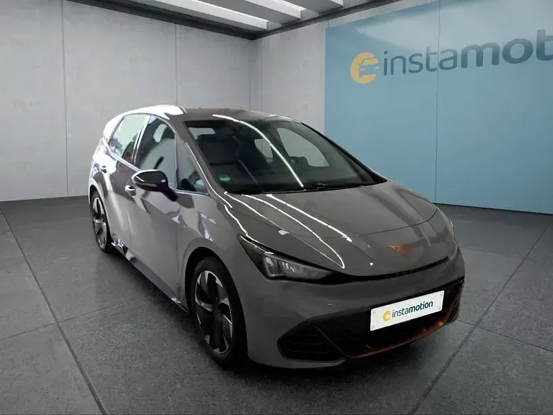 Second-hand Cupra Born 150 kW (204 CP) 2024 Gri Hatchback