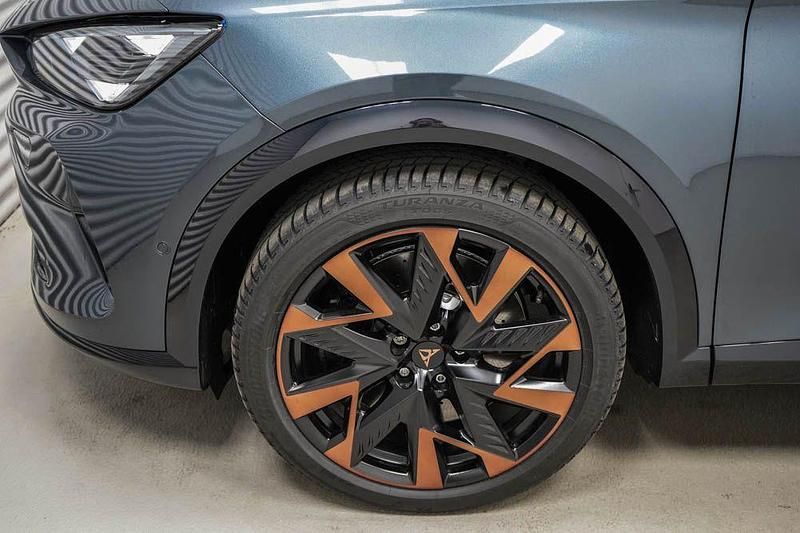 Neu Cupra Formentor VZ 333 PS (244 kW) 2025 Magnetic grau SUV