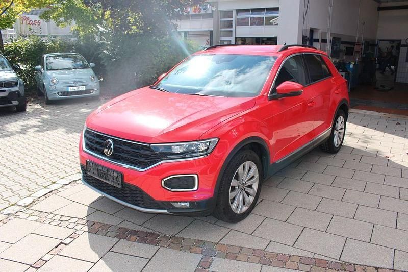 Rot Gebraucht 2021 VW T-Roc Sport SUV | 21.900 € (Guter Preis) - Bild 1/4