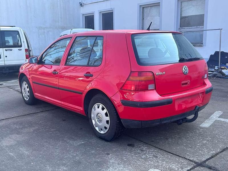 Gebraucht VW Golf III Trendline 75 PS (55 kW) 1998 Rot Limousine