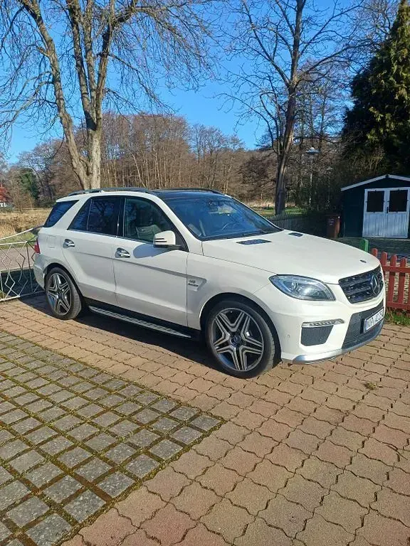Gebraucht Mercedes ML63 AMG AMG 557 PS (409 kW) 2012 Weiß SUV