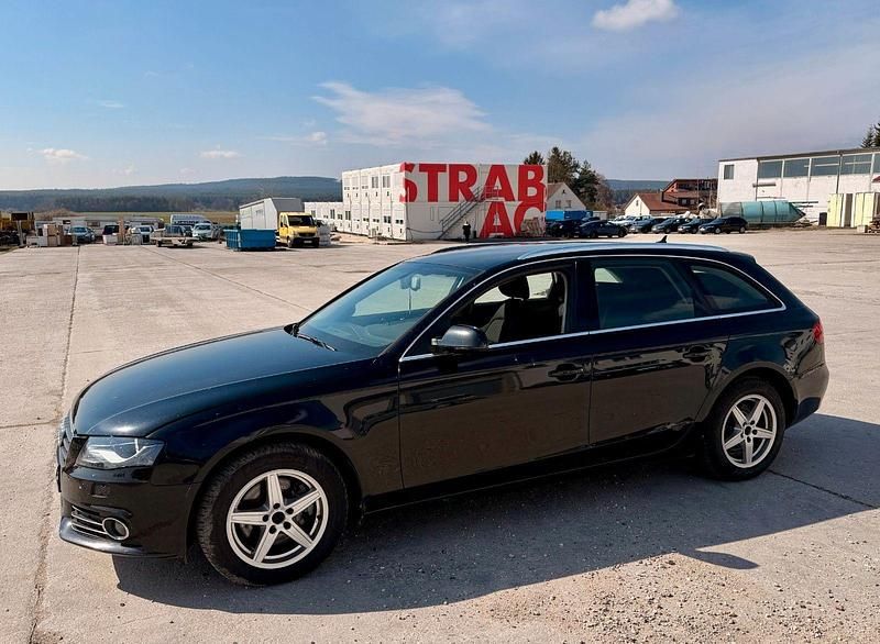 Gebraucht Audi A4 Ambiente 143 PS (105 kW) 2010 Schwarz Kombi