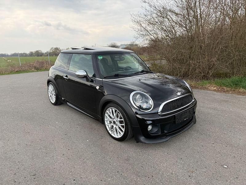 Gebraucht Mini John Cooper Works 122 PS (89 kW) 2011 Schwarz Kleinwagen