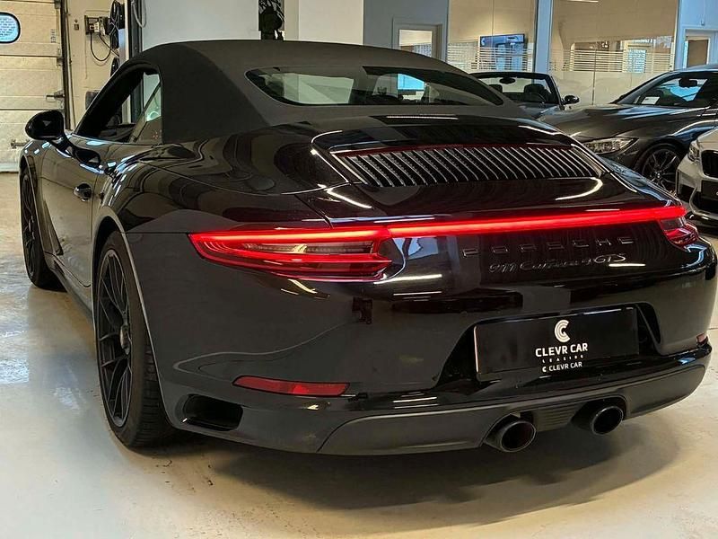 Gebraucht Porsche 911 Carrera 4 Cabriolet Chrono 450 PS (330 kW) 2018 Schwarz Cabrio