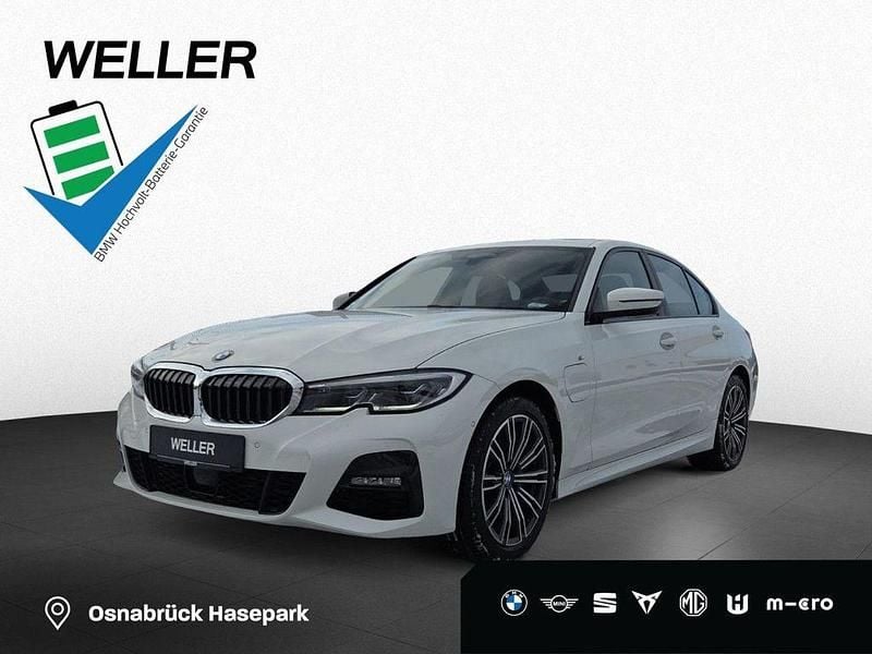Alpinweiss iii (weiß) Gebraucht 2020 BMW 330e M Sport Limousine | 31.850 € (Fairer Preis) - Bild 1/4