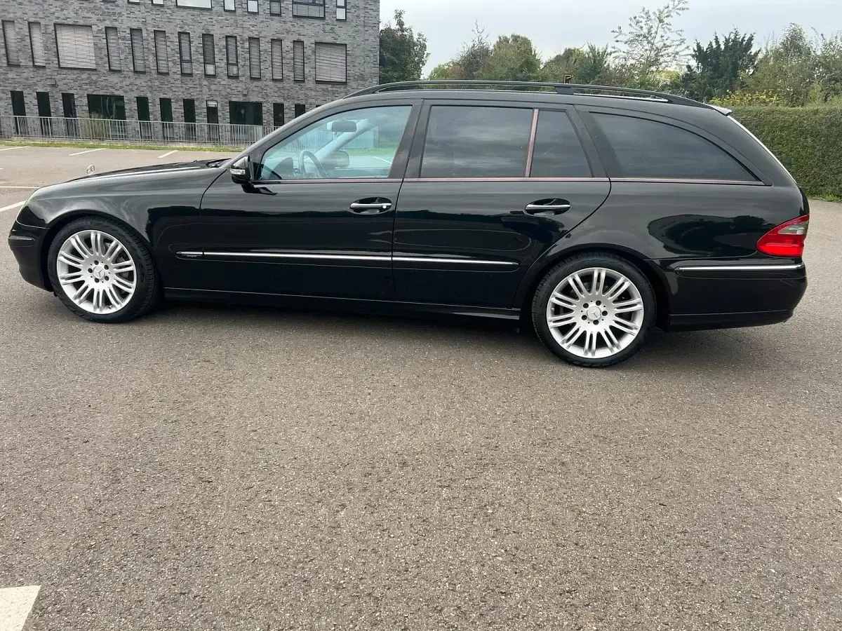 Gebraucht Mercedes E280 Avantgarde 2009 Schwarz Kombi