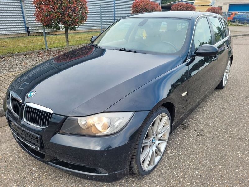 Gebraucht BMW 325 218 PS (160 kW) 2006 Schwarz Kombi