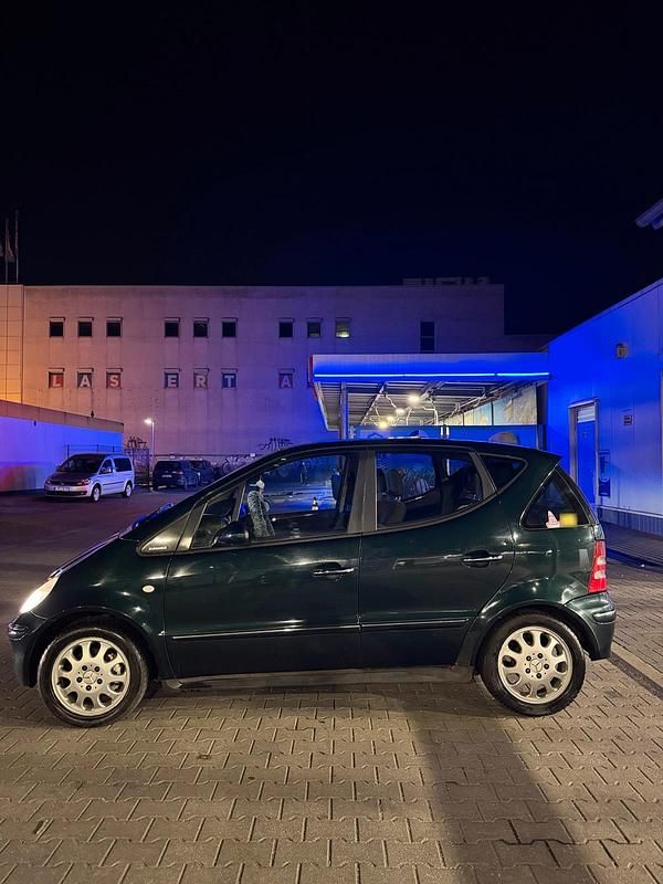 Gebraucht Mercedes A170 95 PS (69 kW) 2001 Grün Kleinwagen
