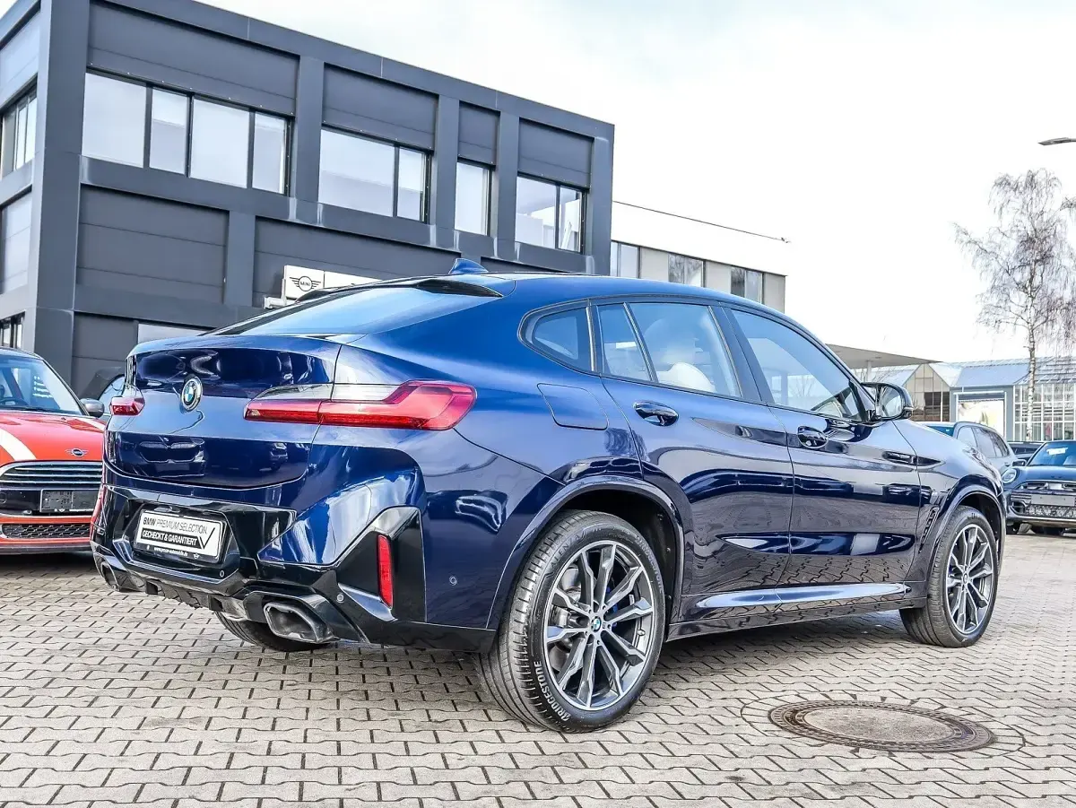 Gebraucht BMW X4 M Sport 360 PS (264 kW) 2023 Blau SUV