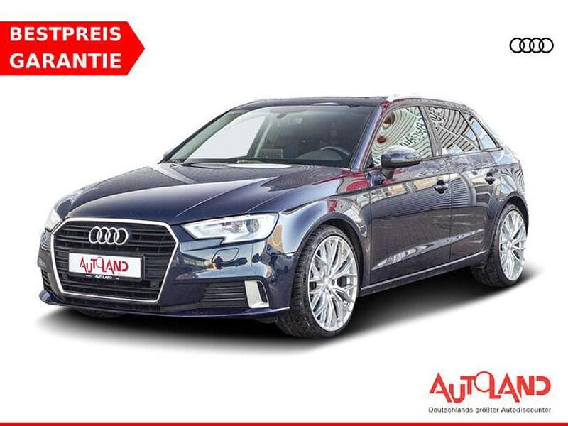 Gebraucht Audi A3 Ambiente 150 PS (110 kW) 2019 Blau Limousine