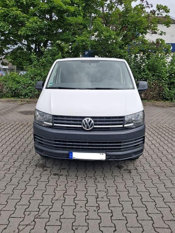 Weiß Gebraucht 2016 VW T6 Van | 21.200 € (Teuer) - Bild 1/4