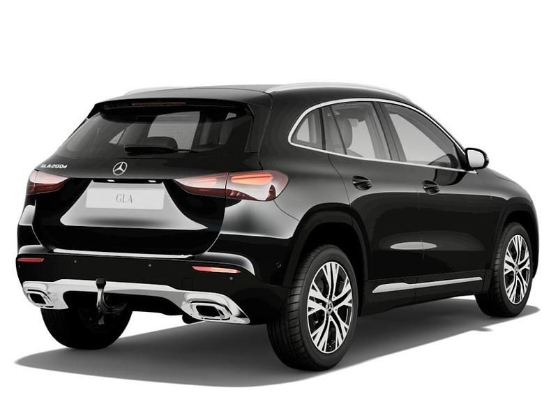 Gebraucht Mercedes GLA200 Progressive 150 PS (110 kW) 2025 Schwarz SUV
