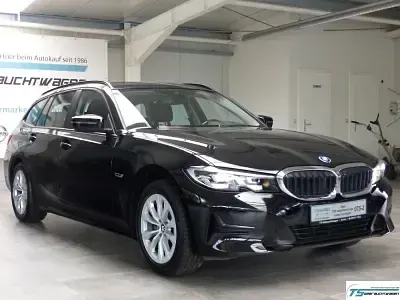 Gebraucht BMW 320e Advantage 204 PS (150 kW) 2021 Schwarz Limousine