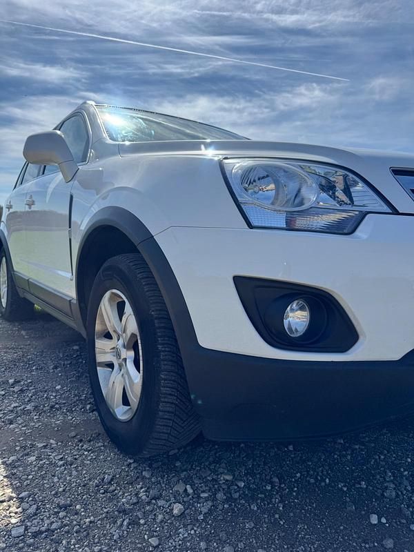 Gebraucht Opel Antara 163 PS (119 kW) 2013 Weiß SUV