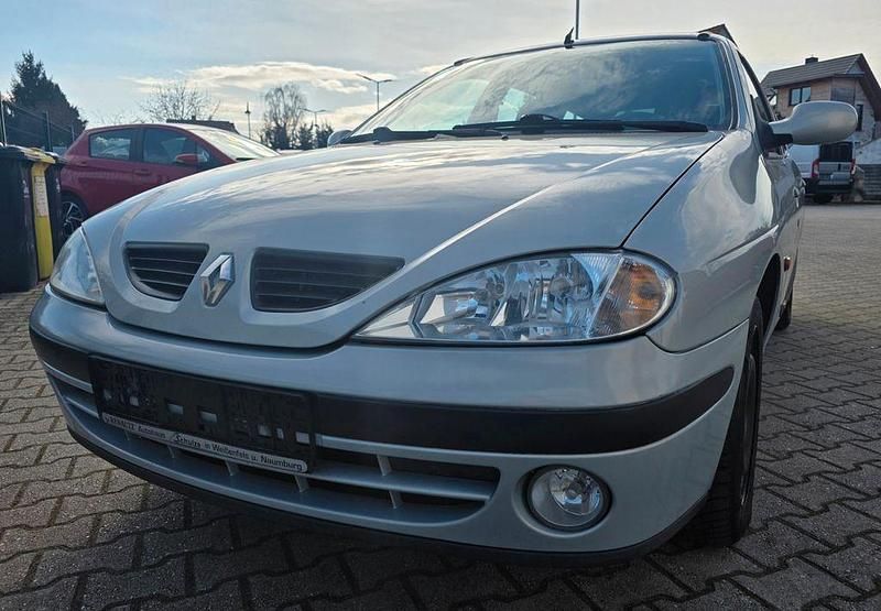 Gebraucht Renault Mégane II Expression 107 PS (78 kW) 2003 Silber Limousine