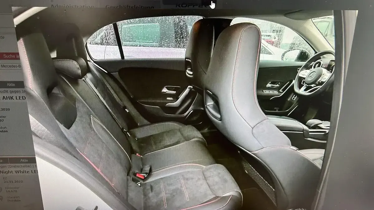 Gebraucht Mercedes A250 AMG line 160 PS (117 kW) 2022 Weiß Kleinwagen