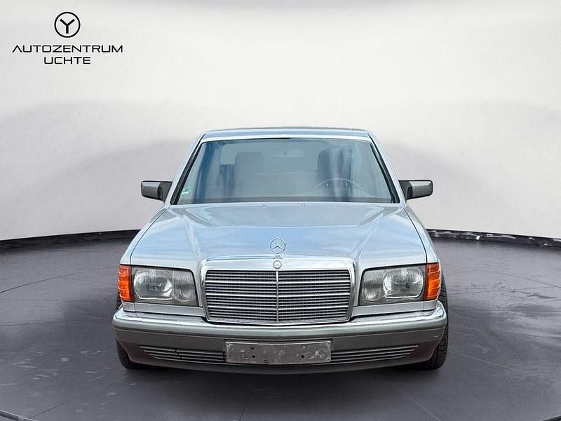 Gebraucht Mercedes 300 SE 179 PS (131 kW) 1987 Silber Limousine