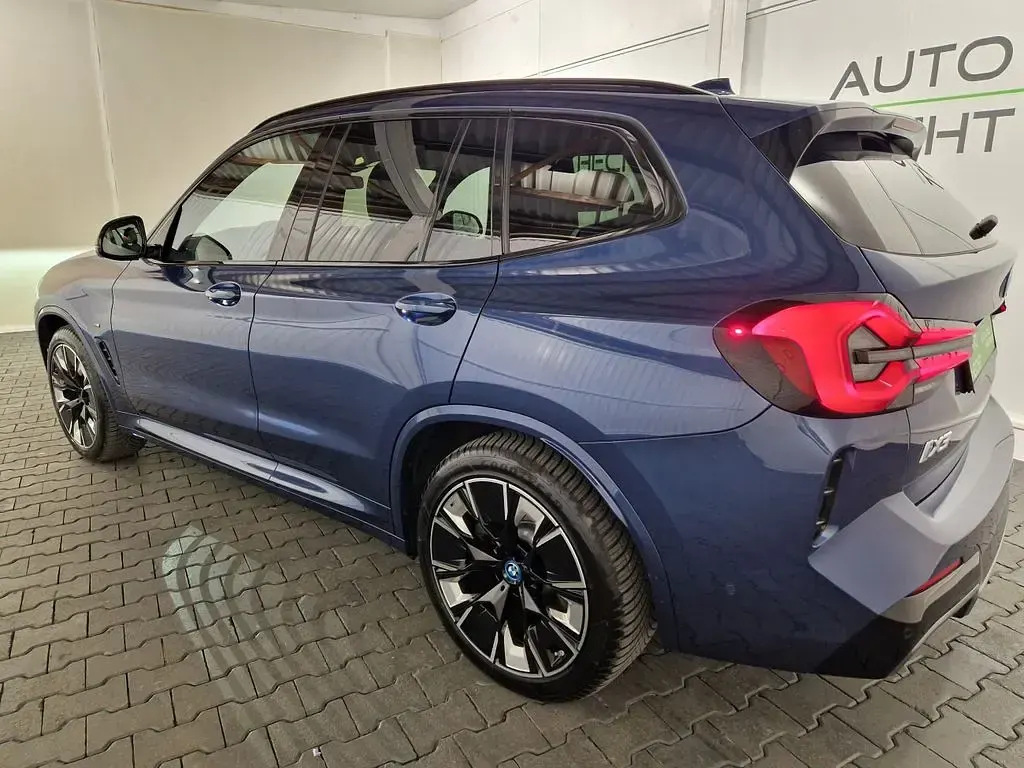 Brugt BMW iX3 Impressive 210 kW (286 HK) 2024 Blå SUV