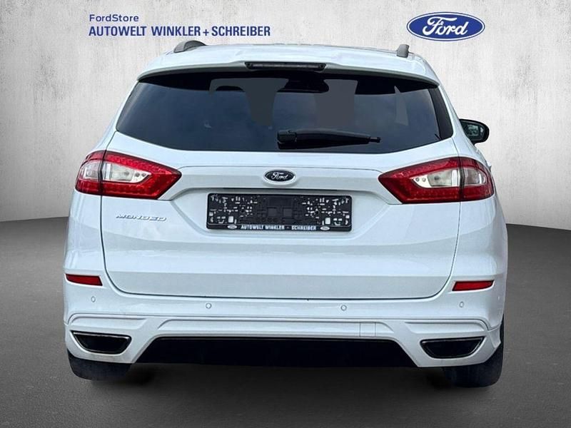 Używany Ford Mondeo S 203 KM (149 kW) 2017 Biały Sedan/Limuzyna