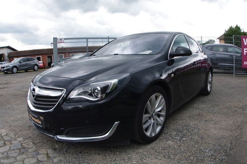 Schwarz Gebraucht 2017 Opel Insignia OPC Limousine | 8.999 € (Superpreis) - Bild 1/4