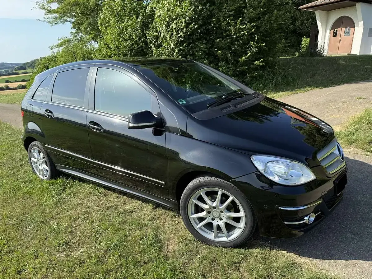 Gebraucht Mercedes B170 116 PS (85 kW) 2008 Schwarz Van / Kleinbus