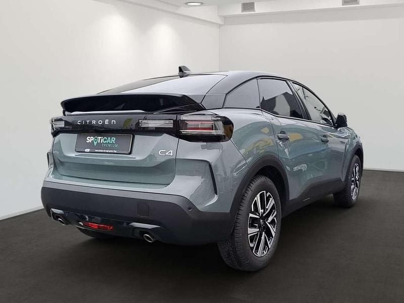 Neu Citroën C4 136 PS (100 kW) 2026 Manhattangrün SUV