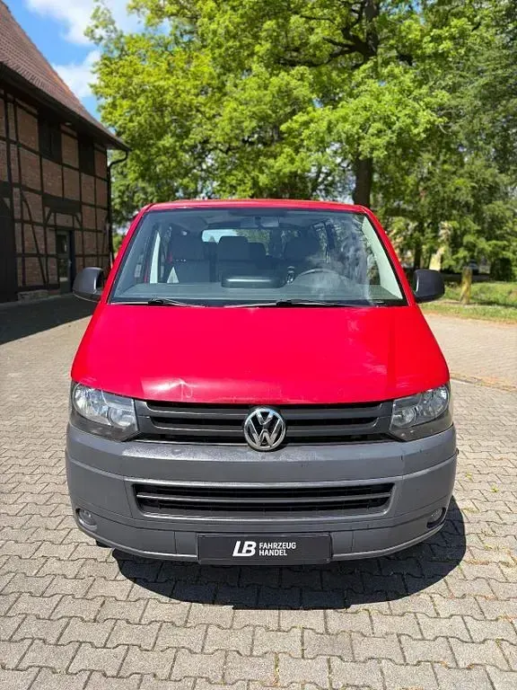 Gebraucht VW Transporter 102 PS (75 kW) 2010 Rot Van