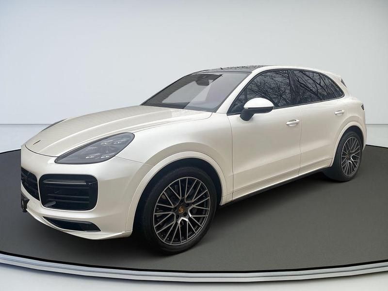 Weiß Gebraucht 2018 Porsche Cayenne SUV | 49.900 € (Teuer) - Bild 1/4