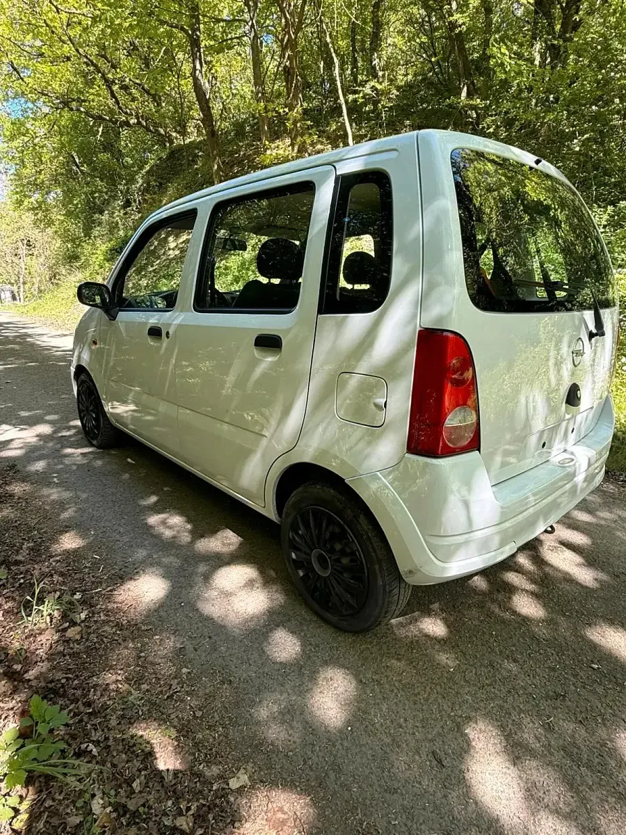 Gebraucht Opel Agila 2005 Weiß Van / Kleinbus