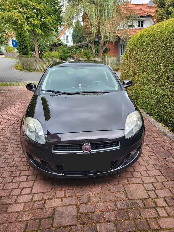 Schwarz Gebraucht 2012 Fiat Bravo Easy Kleinwagen | 2.500 € (Fairer Preis) - Bild 1/4