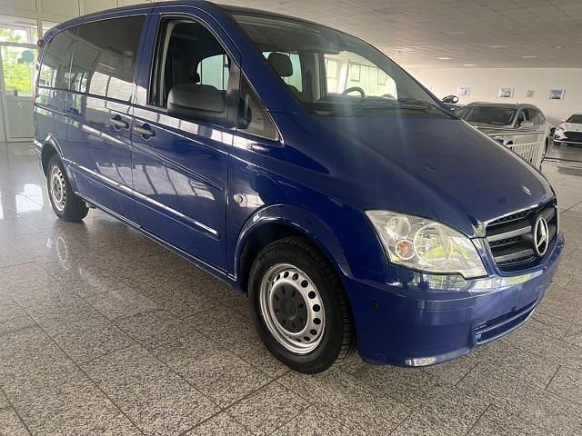 Gebraucht Mercedes Vito 163 PS (119 kW) 2012 Blau Van