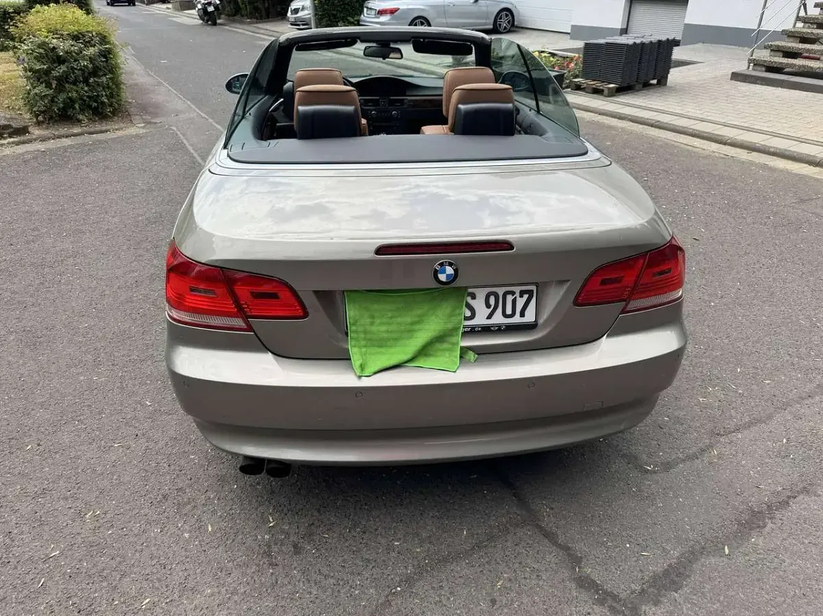 Gebraucht BMW 325 218 PS (160 kW) 2007 Cabrio